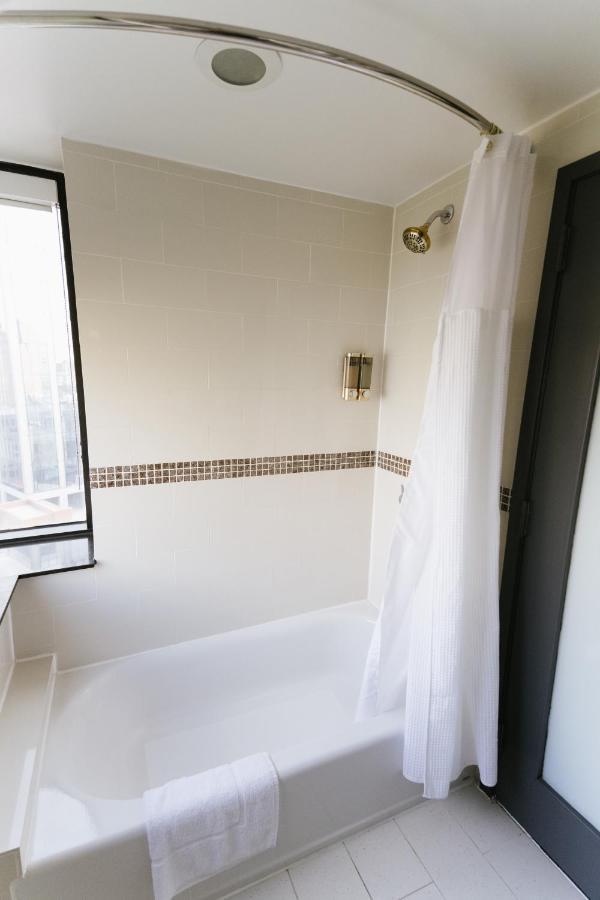 Hotel Richland Les Ню Йорк Екстериор снимка