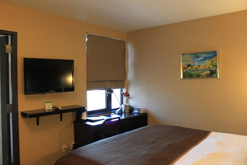Hotel Richland Les Ню Йорк Екстериор снимка